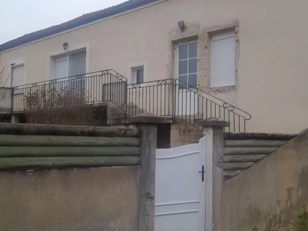 Maison a Pouillenay