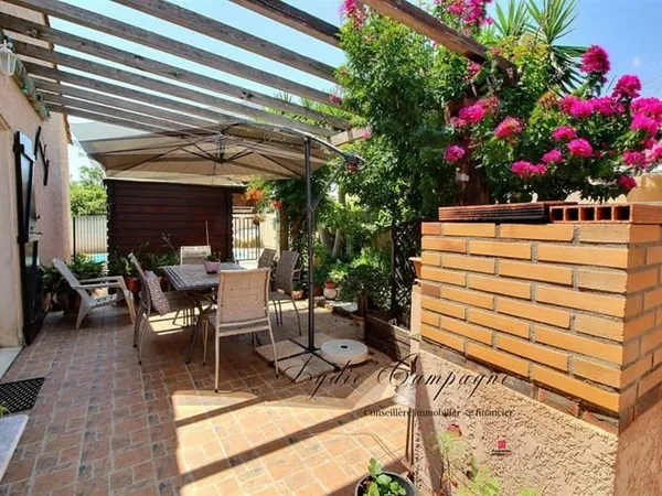 Maison Lezignan Corbieres 5 pièce(s) 110 m2
