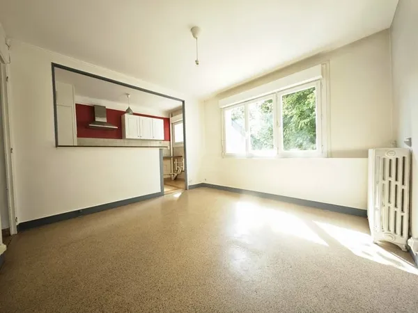 Charmant Appartement T2 36 m² à Tours Gare Velpeau avec jardin