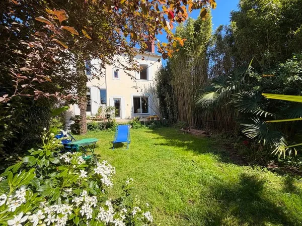 NANTES ST ANNE, maison familiale ...