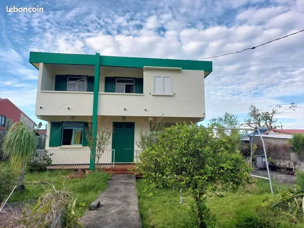 Grande Maison de 162 m2 / Terrain de 564 m2