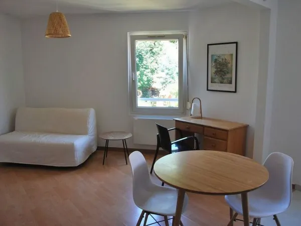 Beau Studio 28m² et jardin entièrement rénové