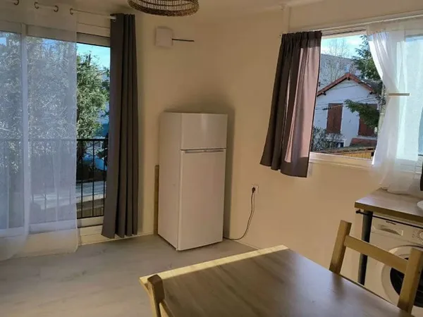 Studio / 18m² / Villejuif Louis Aragon (Ligne 7)