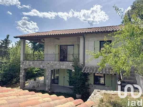 Maison 5 pièces 183 m²