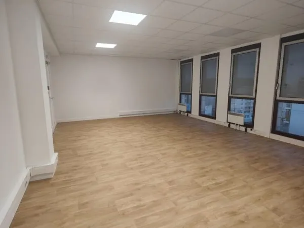 Bureaux 70 m²