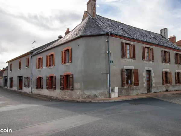 Maison 13 pièces 400 m²