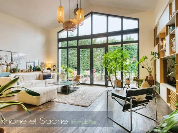 Maison 5 pièces 203 m²