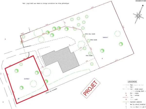 Terrain 378 m²