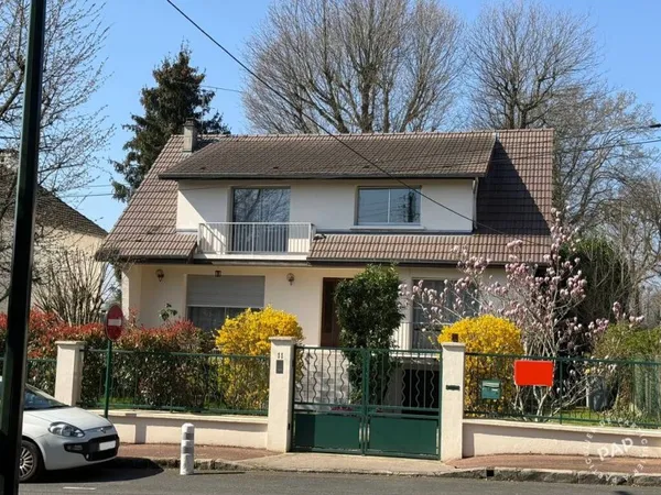 Maison 6 pièces 181 m²