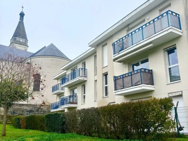 ANGERS DOUTRE