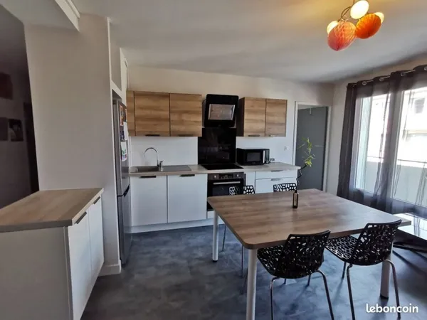COLOCATION TOULOUSE ARENES T4 de 69 m2