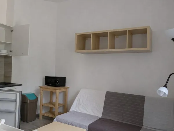 Studio meublé 14m² - Centre-ville de Douai - Calme et lumineux