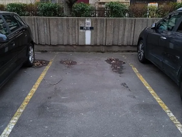 Parking à louer