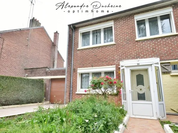 Avesnes-sur-helpe, Maison d'environ 133m², 4 chambres, 2 bureaux, sur 307m² de terrain