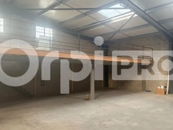 Local 190 m²
