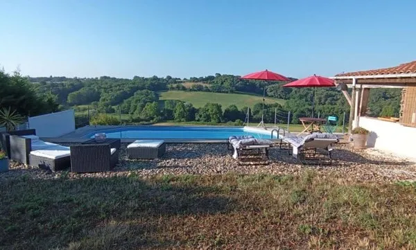 Maison 10 pièces 208 m²