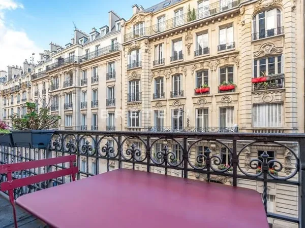 Appartement 5 pièces 172 m²