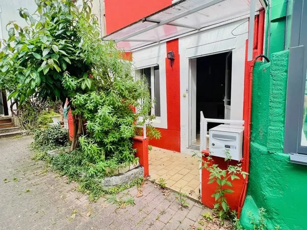 MAISON REZE TRENTEMOULT