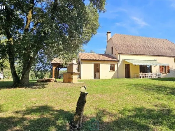 Maison 6 pièces 201 m²