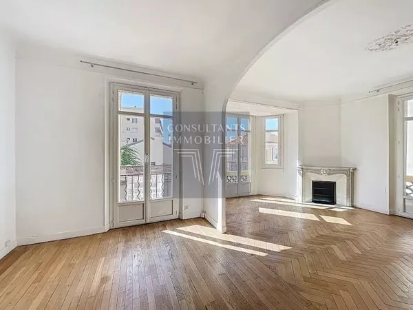 Appartement 4 pièces 116 m²