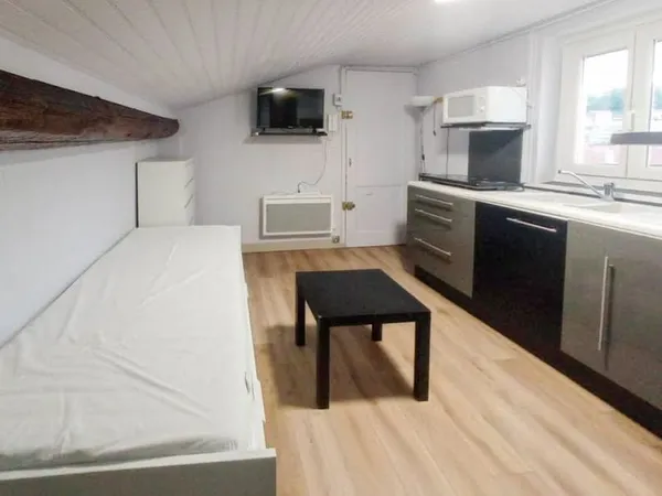 Studio 1 pièce 15 m²