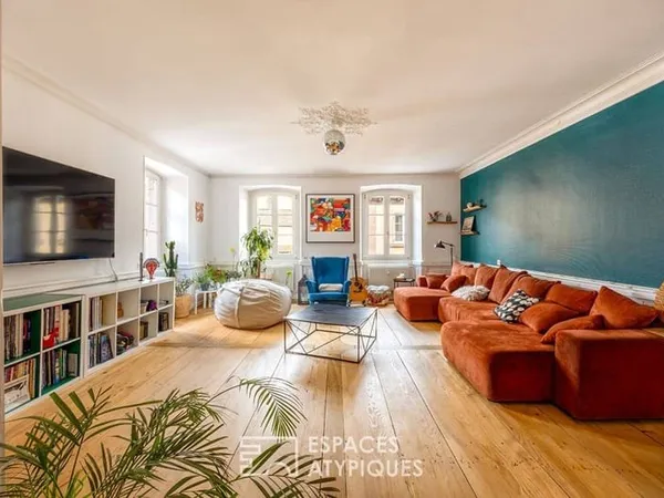 Appartement 6 pièces 166 m²