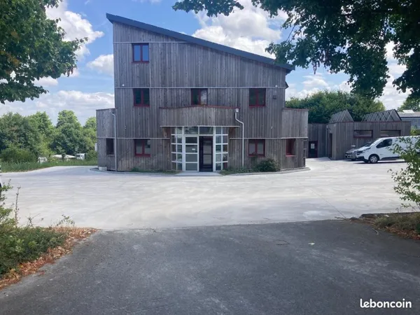 Bureaux 112 m² - Bouguenais