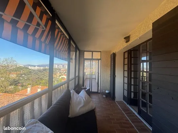 Appartement 5 pièces 95 m²