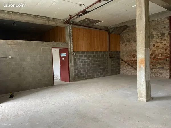 Garage/ locale professionnel 140m²