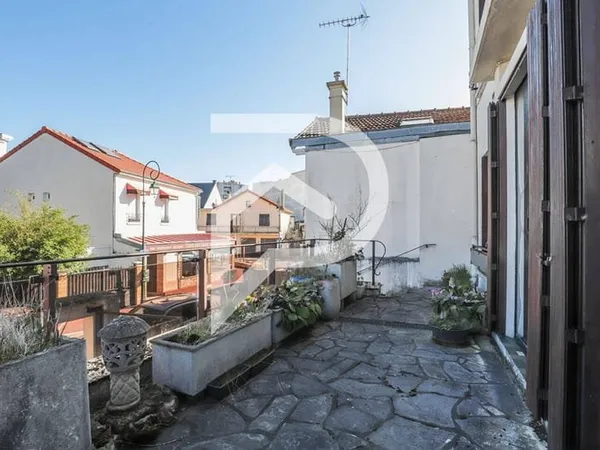 Maison 7 pièces 200 m²