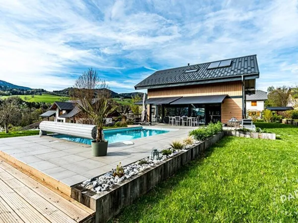 Maison 5 pièces 157 m²