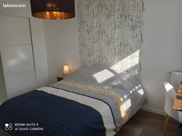 Colocation grand appartement plaisir - 10 minutes à pied de la gare saint quentin en yvelines