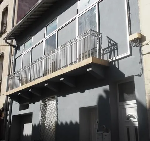 Perpignan maison de ville avec 2 appartements + garage