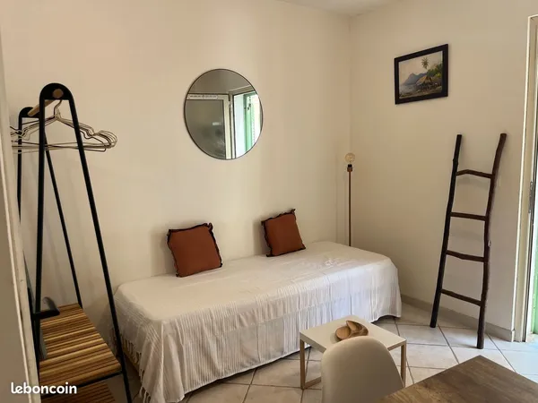 Vente Studio Meublé Mantega-Righi