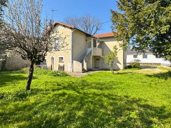 Immeuble 4 pièces 103 m²