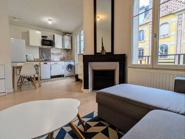 Appartement meublé avec 2 chambres, proximité place Stanislas, école architecture, EEIGM, ENSGSI