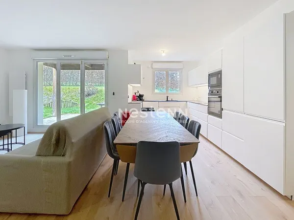 Appartement Bouffémont 4 pièce(s) avec jardin en location meublée dans la résidence l'orée des Elfes