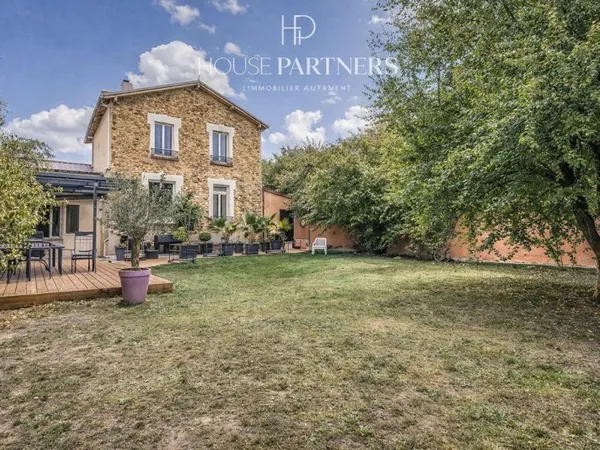 Maison de luxe 7 pièces 167 m²