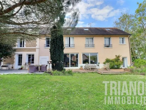 Demeure de caractère de 301m² à AIGREMONT