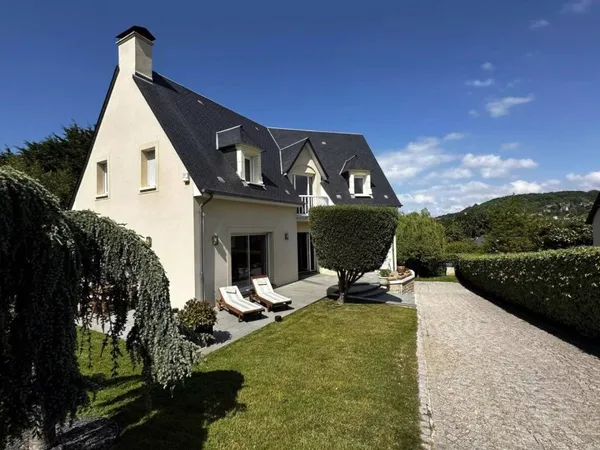 Maison 6 pièces 200 m²