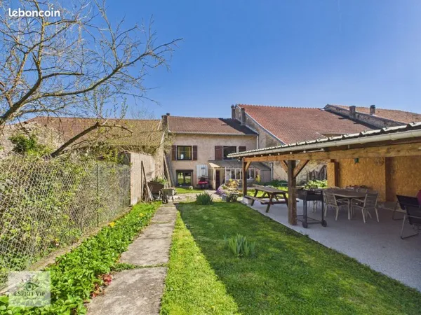 Maison 6 pièces 176 m²