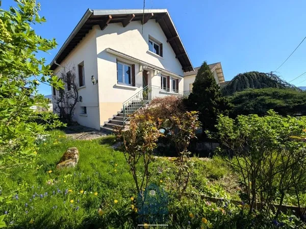 Maison 6 pièces 170 m²