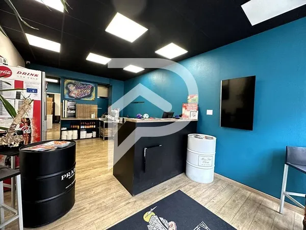 Fonds de commerce 80 m²