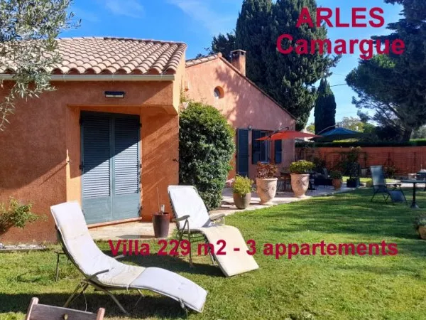 Propriété 9 pièces 229 m²