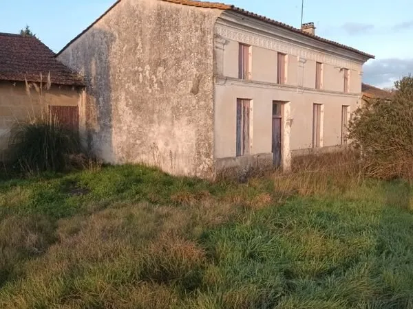 Maison ancienne avec Corp de ferme