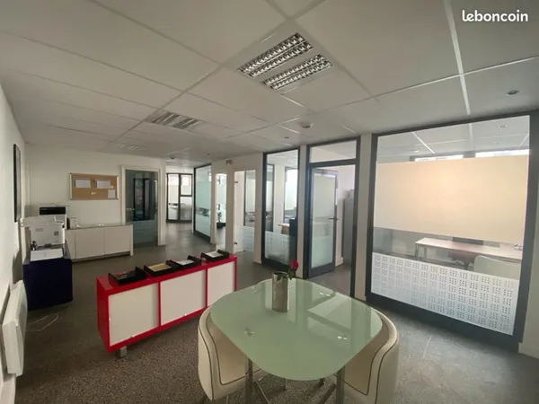 Bureaux 124 m² LA ROCHELLE