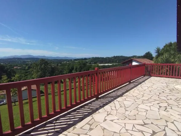 Maison 4 pièces 157 m²