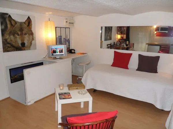 Loue studio meublé
