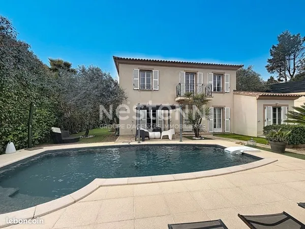Villa 5 pièces 134 m²