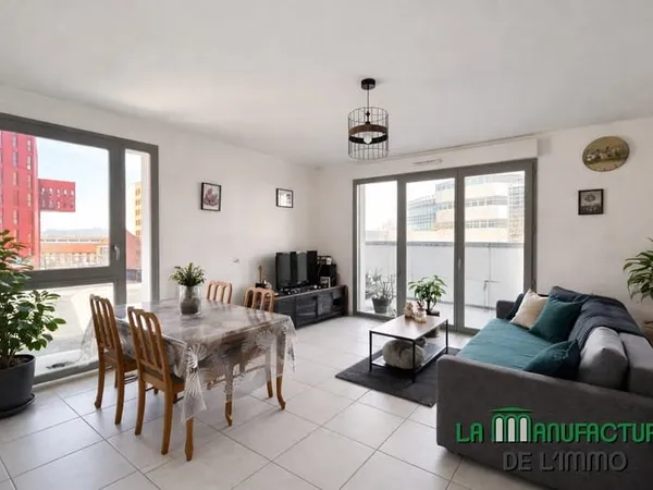 MAGNIFIQUE APPARTEMENT T3 - 2 CHAMBRES - GARAGE